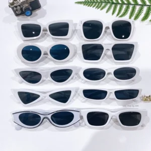 แว่นแฟชั่น แว่นตากันแดด สีขาว คละแบบ 50/ชิ้น