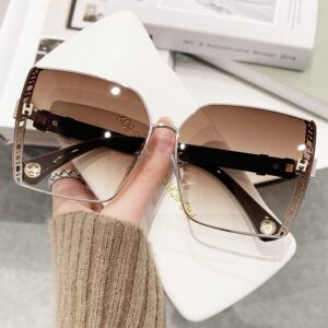 แว่นตากันแดด ทรงสี่เหลี่ยม ป้องกันรังสียูวี 400 ไล่โทนสีชา แฟชั่นสําหรับผู้หญิง