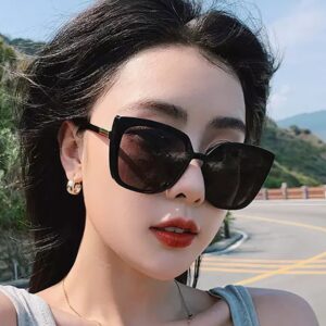 แว่นตากันแดด แฟชั่นเกาหลี ทรงสี่เหลี่ยม สีดำ สําหรับผู้ชายและผู้หญิง